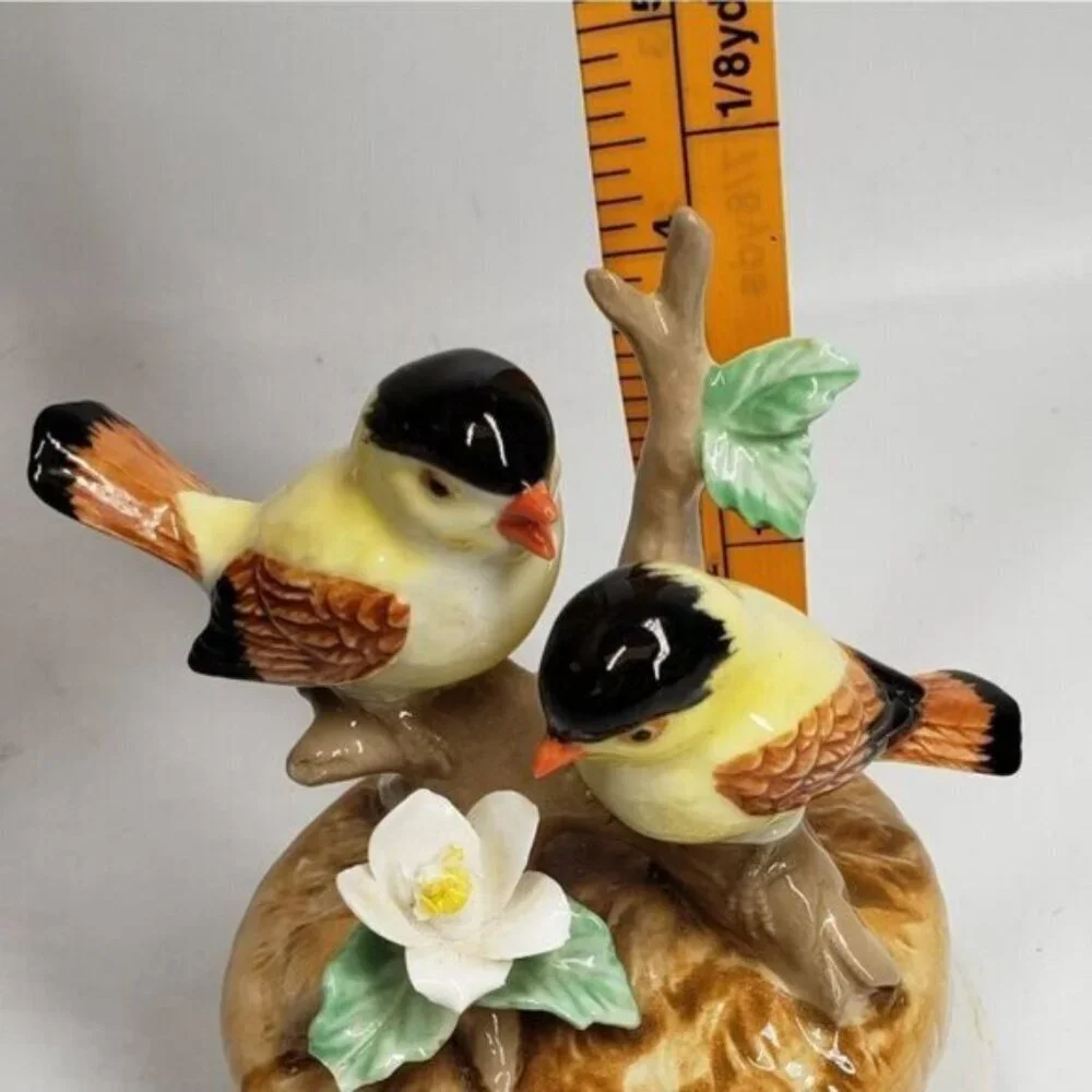 Vintage Birds on a Branch Musical Made in Japan Ornament Otagiri - Picture 10 of 13